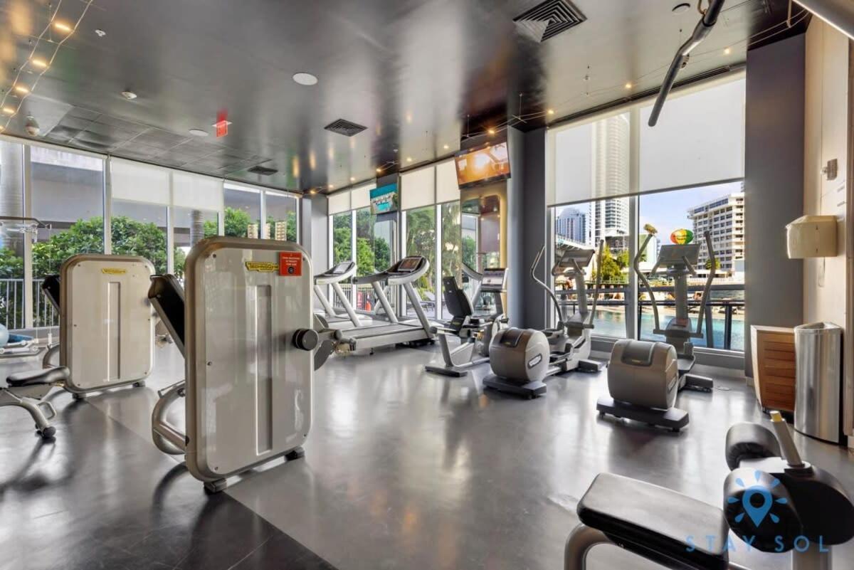Infinite Views, Amazing Pool, Gym, Near Beach Hallandale Beach Zewnętrze zdjęcie