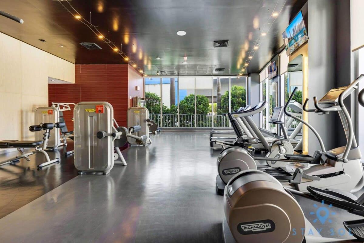 Infinite Views, Amazing Pool, Gym, Near Beach Hallandale Beach Zewnętrze zdjęcie